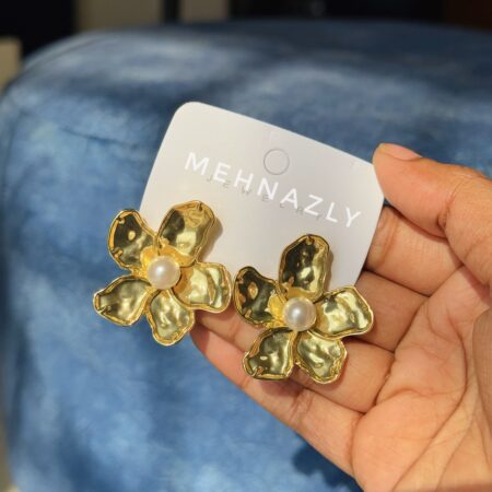 Flower earring